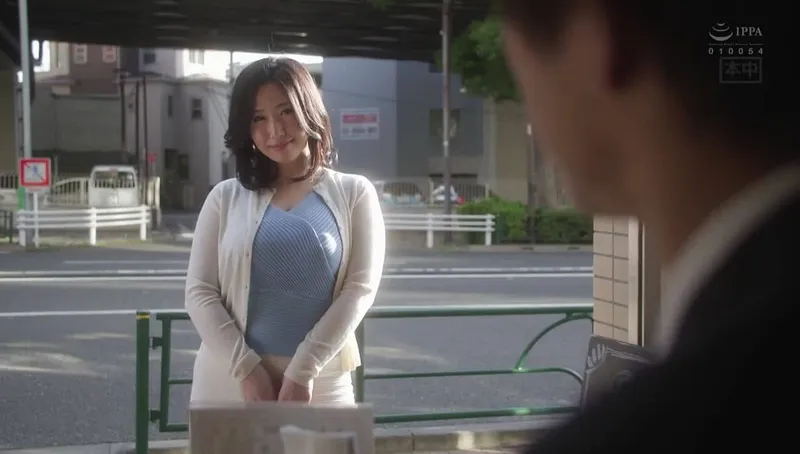 Chồng yêu yếu không làm lên đỉnh, bà xã lên mạng tìm trai trẻ chịch khỏe